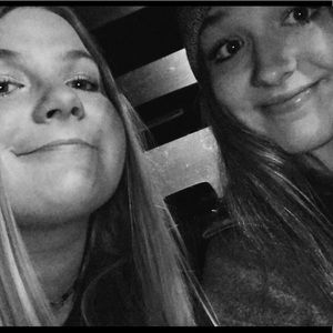 Meet your Posher, Claire